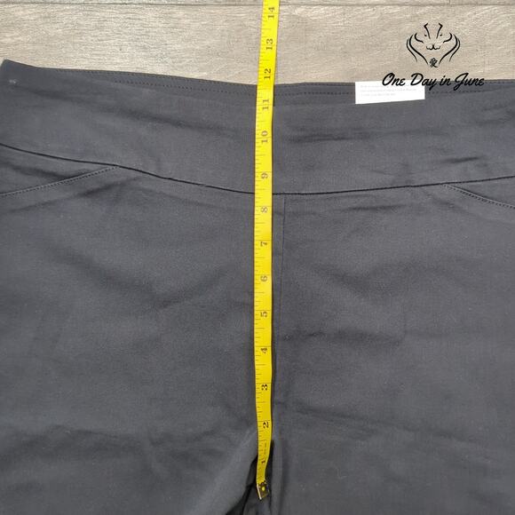 Croft & Barrow Pull On Shorts Size M - Picture 4 of 7